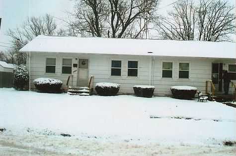 2305-2307 Flint Hills Front View