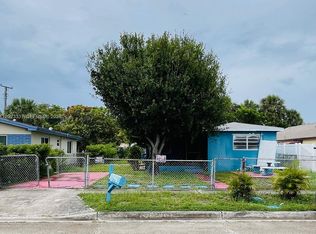 1344 W 10th St, Riviera Beach, FL 33404