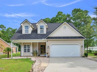 9372 Lyn Marie Drive NE, Leland, NC 28451