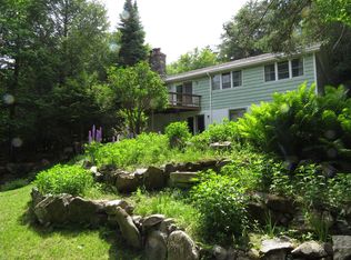 33 N Ridge Rd, Beaver Cove, ME 04441