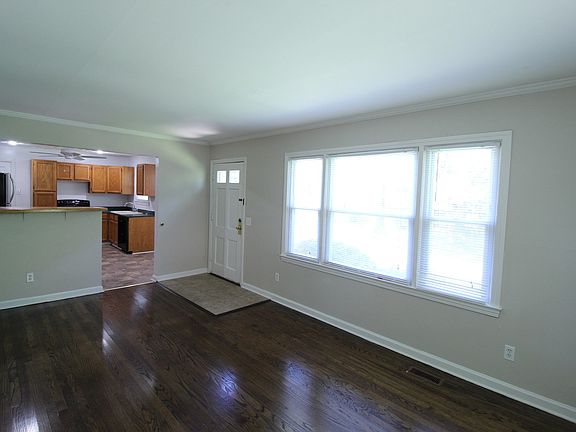 4th image of 5318 Linden St