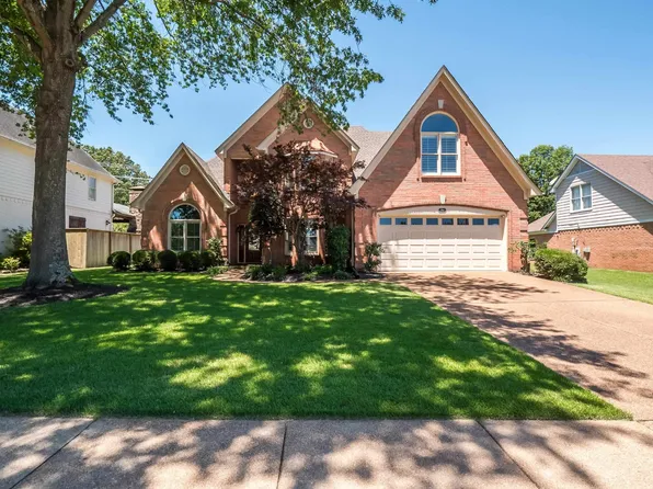 741 Twin Leaf Dr, Collierville, TN 38017