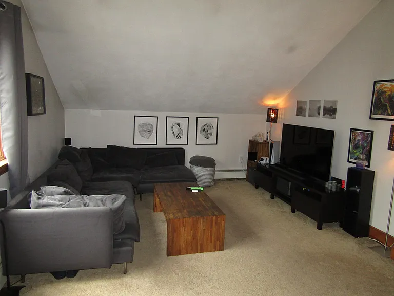 561 Hope St #3 — Photo 9