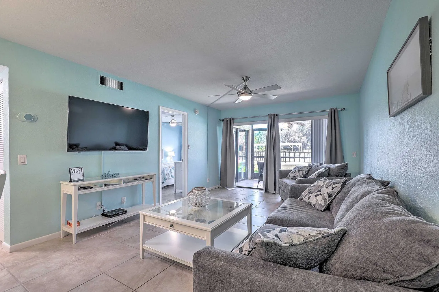 1 bed, 1.0 bath, 721 sqft, $2,967 — Photo 3