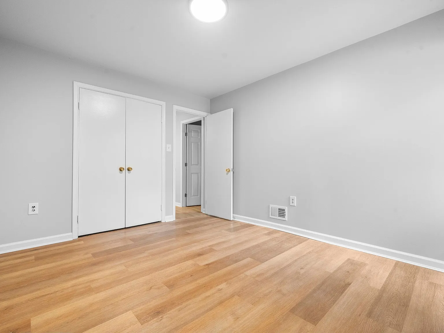 2 bed, 1610 sqft, $2,400 — Photo 4