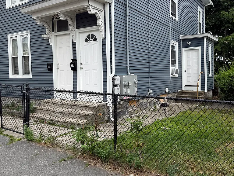77 Willie St #1A — Photo 23