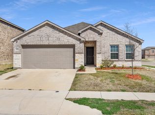 1100 Varson Dr, Haslet, TX 76052