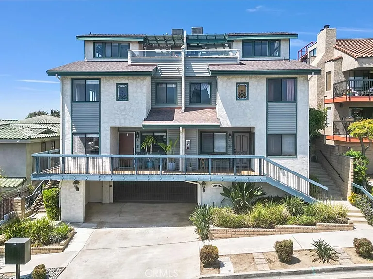 2215 Molino Ave #2215B — Photo 17