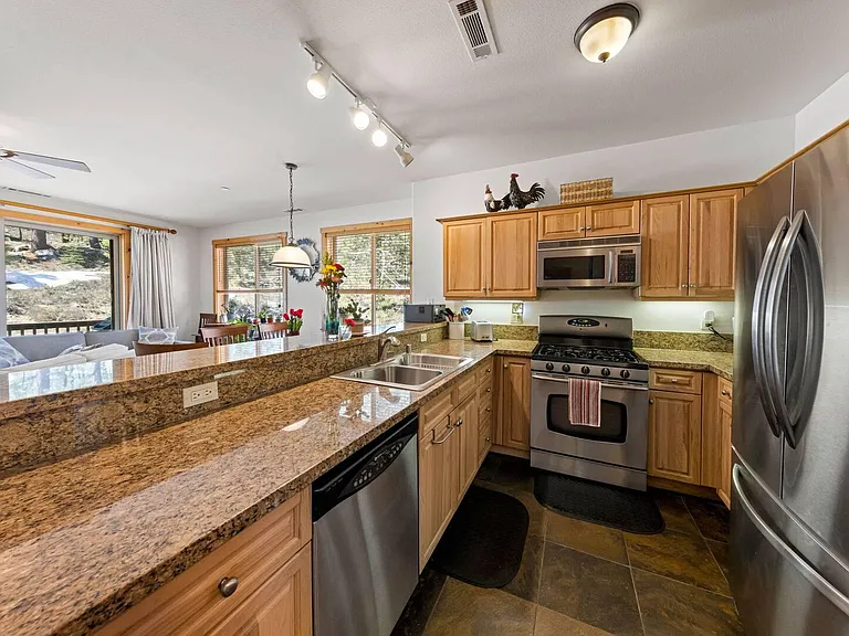 11411 Dolomite Way #8 — Photo 3