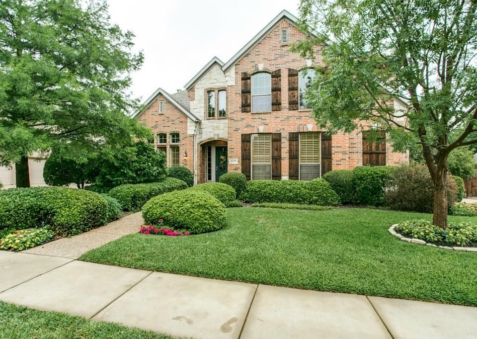 1st image of 2517 Lakepoint Dr