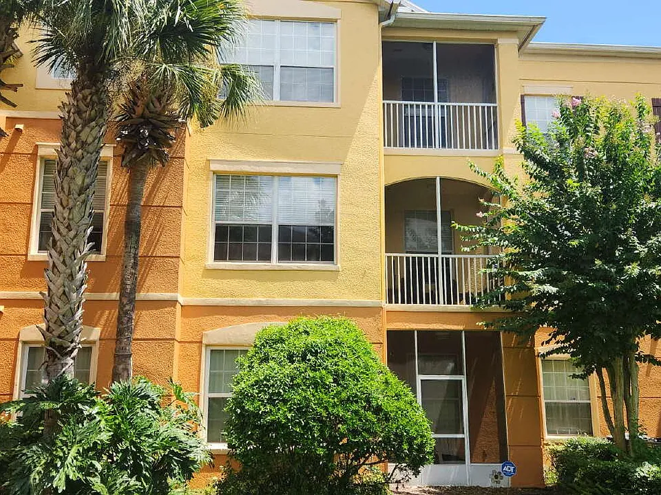 6240 Contessa Dr #310