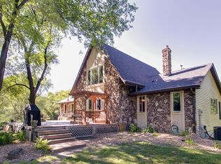 13936 Isleton Ave N, Hugo, MN 55038