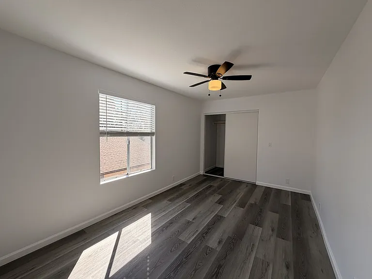 2843 C St #10 — Photo 8