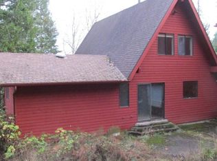 8479 Elkhead Rd, Yoncalla, OR 97499