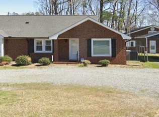 1667 State Highway 96 S, Four Oaks, NC 27524
