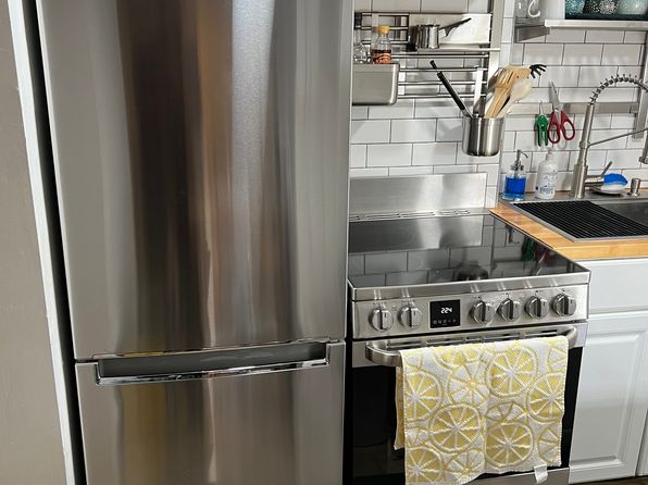 (undisclosed Address)