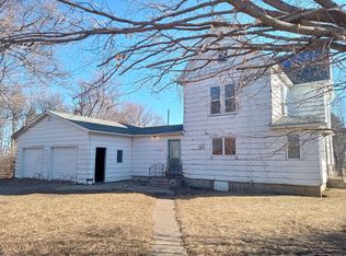 45300 170th Ave, Leland, IA 50453