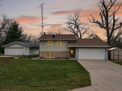 16065 W Oak Bluffs Ct, East Dubuque, IL, 61025