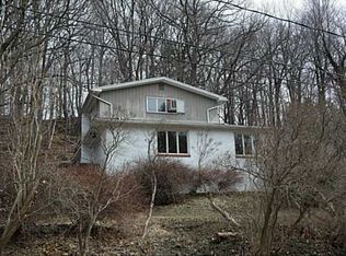 770 Hoffman Rd, Rochester, NY 14622