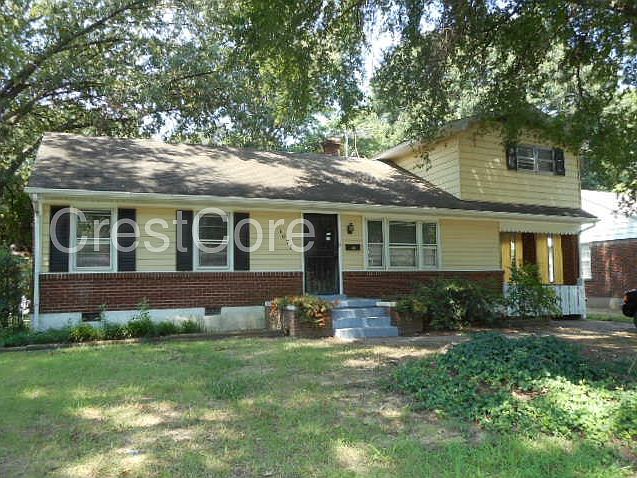 1st image of 1071 Lorraine St