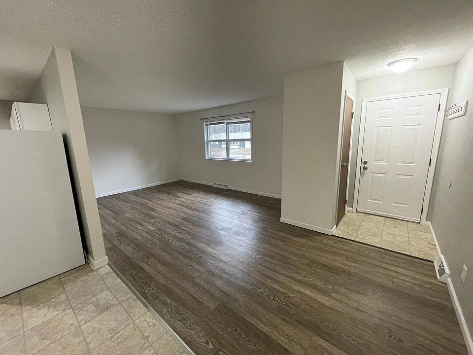 3700 Ramada Dr