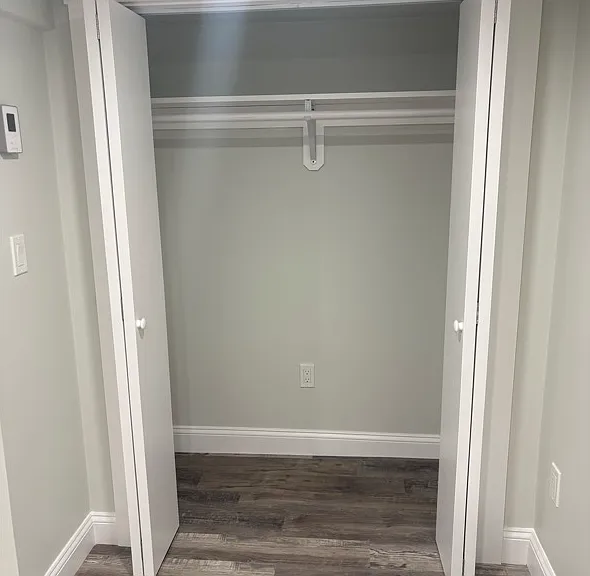 168 Mount Hope Ave #1 — Photo 9