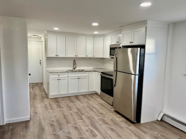 (undisclosed Address), Huntington Station, NY 11746