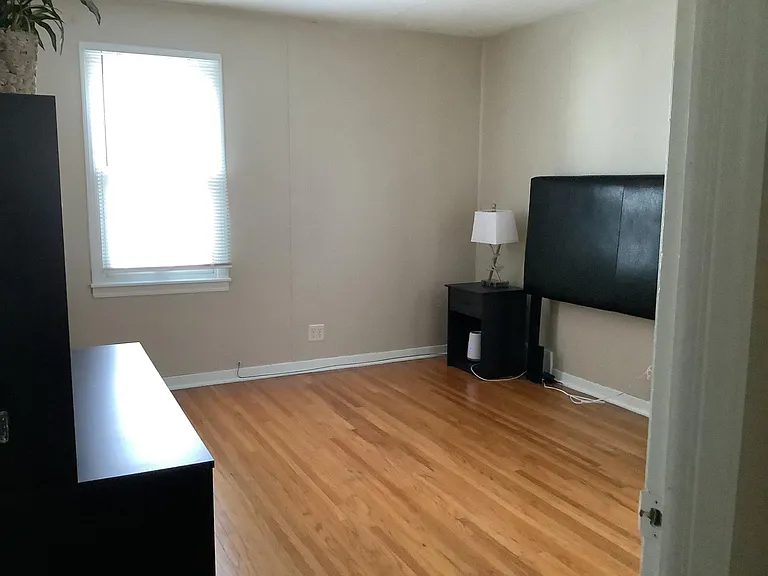 6032 Portland Ave — Photo 6
