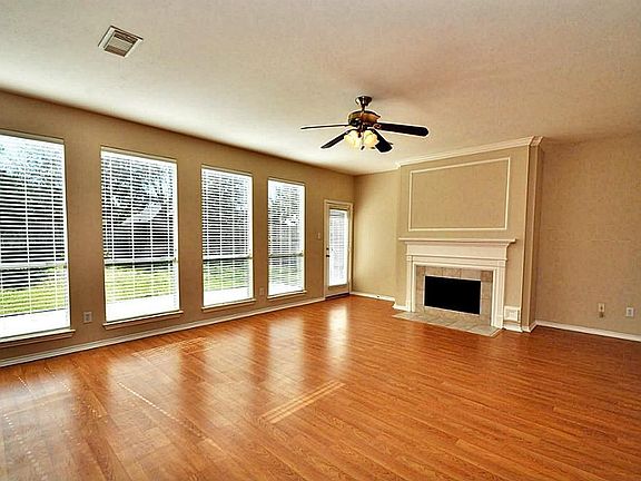 3rd image of 22515 Tullis Trail Ct