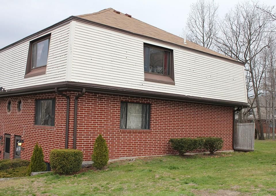 1st image of 420 Farrwood Dr