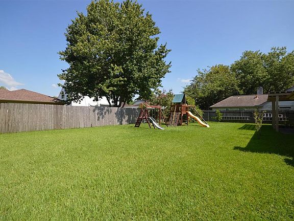 Large yard plenty of room to grow, play and have a pool!