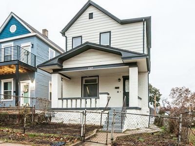2329 Jarboe St, Kansas City, MO, 64108