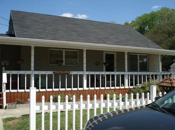 409 Lane St, Coal Grove, OH 45638