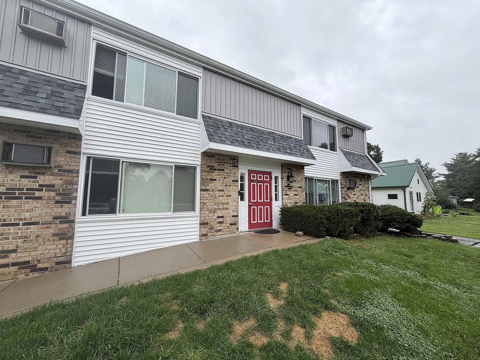 117 York Road - 12 — Photo 2