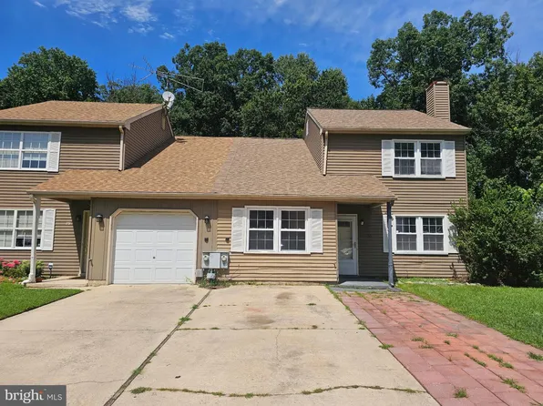 30 Lanford Rd, New Castle, DE 19720