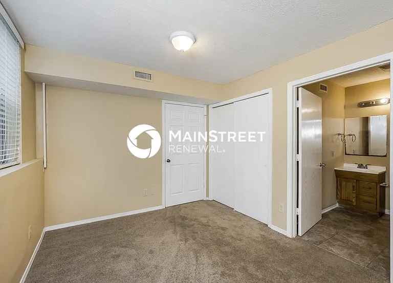 5866 Parterra Dr — Photo 15