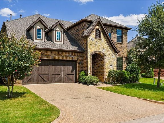 2nd image of 5921 Mira Lago Ln