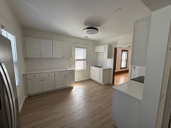4th image of 3145 Pleasant Ave #122117734