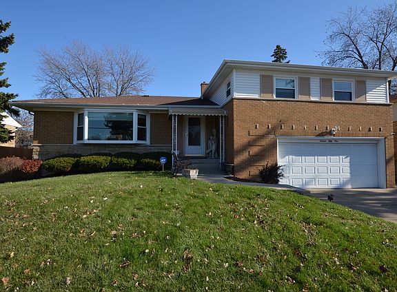 2nd image of 1651 N 5th Ave
