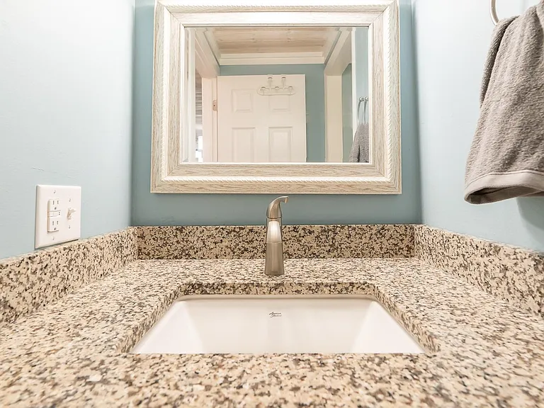 71 Linden Ave #4 — Photo 16
