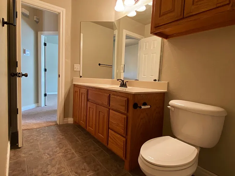 3017 Line Dr — Photo 13