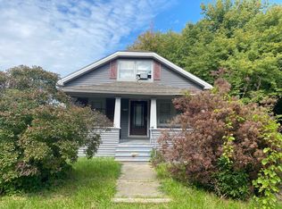 1714 Johnson Ave, Racine, WI 53402