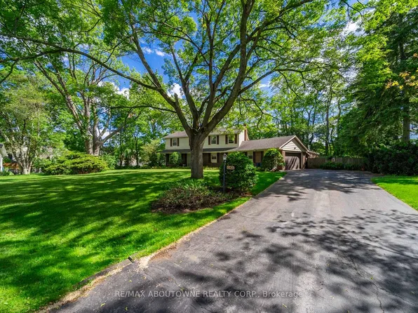 142 Abbey Ct, Oakville, ON L6J 4L1