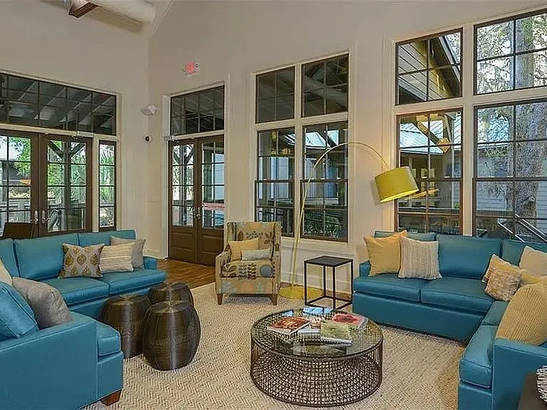 5728 Skytop Dr — Photo 37
