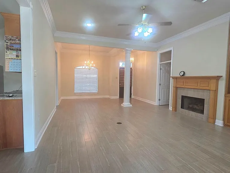 282 Allan Dr — Photo 9