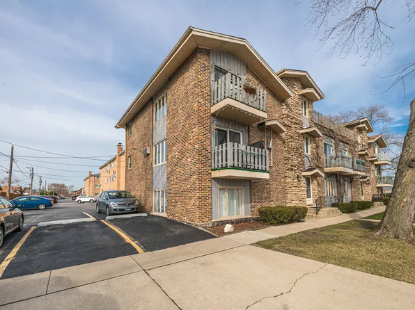 3800 Ruby St APT 3W, Schiller Park, IL 60176