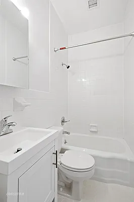 Rented by Corcoran | media 19