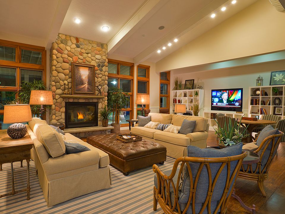 Designer Clubhouse
