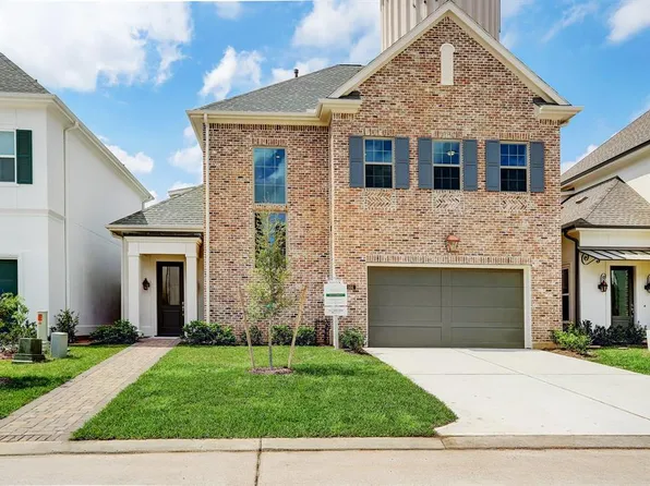 142 Sycamore St, Conroe, TX 77384