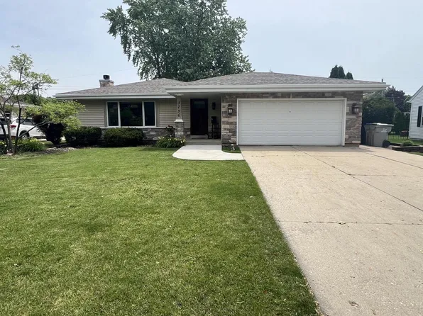 3756 South 96th STREET, Milwaukee, WI 53228